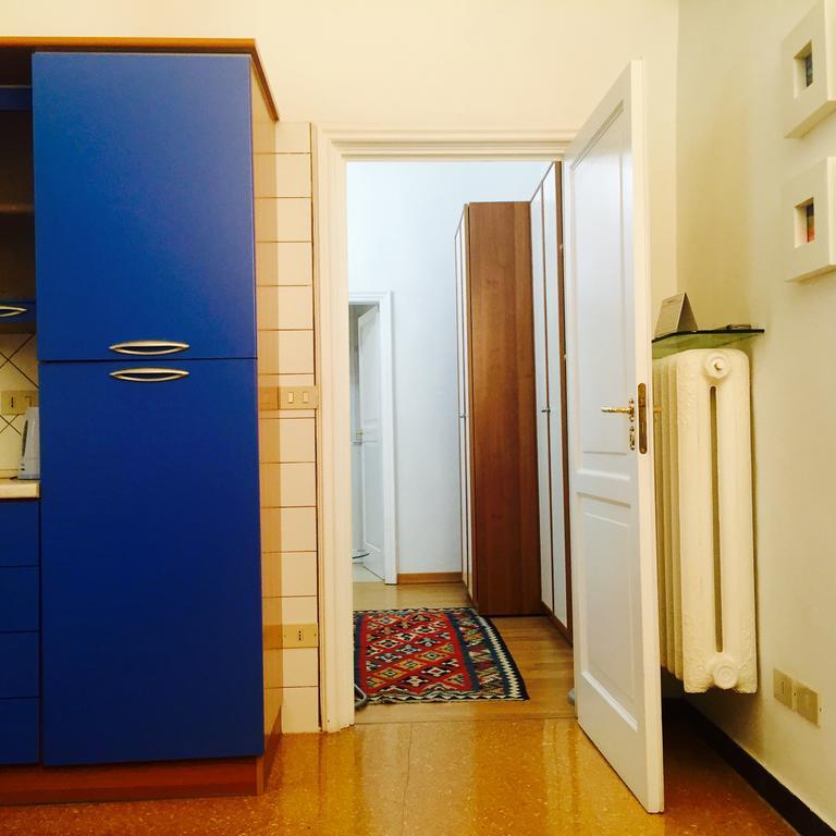 Апартаменти Temporary House Oberdan Болонья Екстер'єр фото