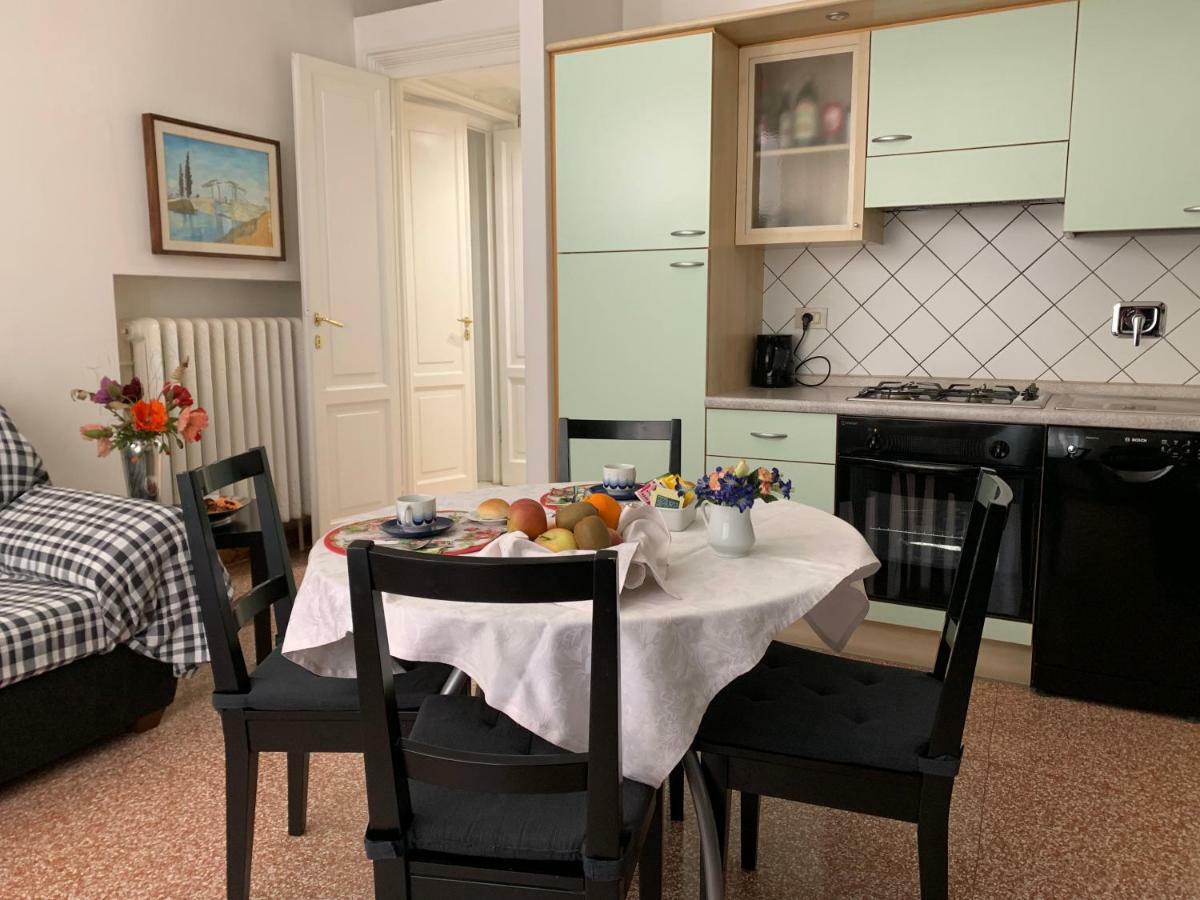 Апартаменти Temporary House Oberdan Болонья Екстер'єр фото